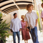 Llegar temprano a la iglesia