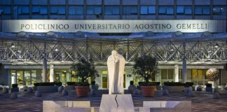 El Papa Francisco sigue en reposo en el Hospital Gemelli tras una noche tranquila