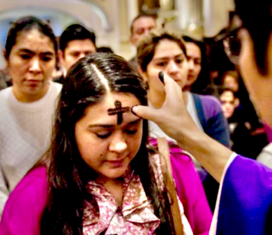 El Miércoles de Ceniza: Un Llamado a la Conversión y la Reflexión