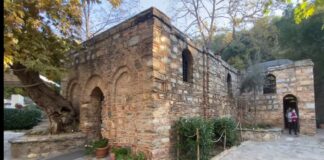 Visita del P. José de Jesús Aguilar Valdés a la casa de la Virgen María