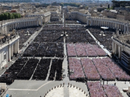 Con el corazón abierto: La Iglesia despide a su pastor Francisco