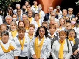 A veces la Iglesia se encierra en sí misma corriendo el riesgo de perder a los fieles
