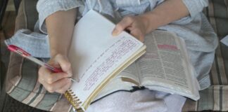 ¿Leemos los católicos la Biblia? Una respuesta en el Mes de la Palabra de Dios