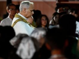 El Papa León XIV visita en el hospital a joven peregrino español hospitalizado durante el Jubileo de los Jóvenes