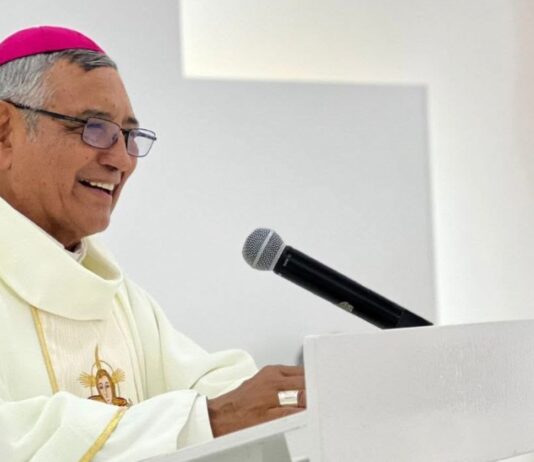 El Obispo de Querétaro convoca a celebrar septiembre como el Mes de la Biblia