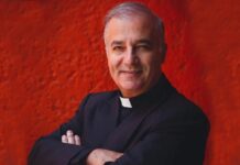 Padre Ángel Espinosa de los Monteros: entre el humor y la verdad sobre la familia