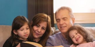 La Biblia: Palabra viva que transforma la familia y la sociedad