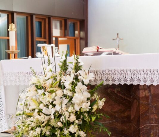 El altar: donde Cristo se pone en el centro de nuestra vida